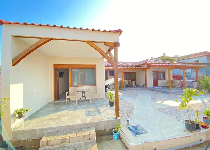 Daniela Lejlighed Nea Roda